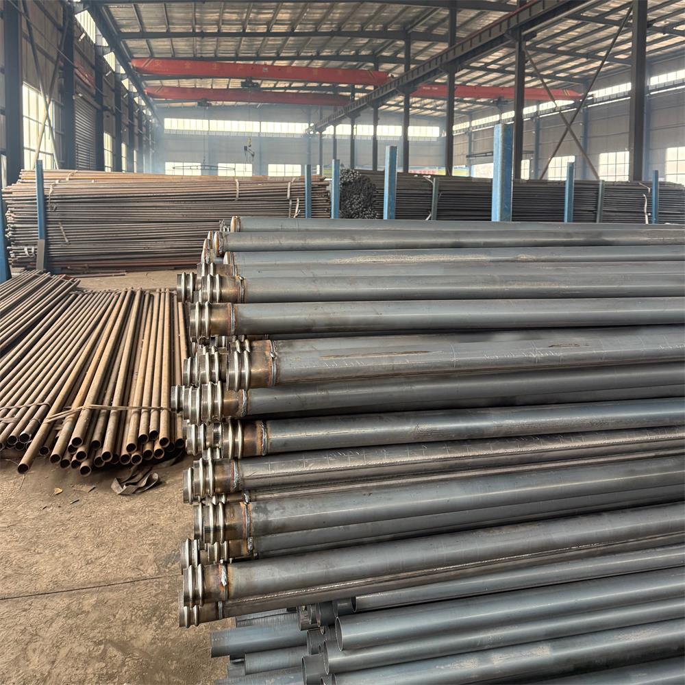 宝益德钢管青岛市销售处 厂区及加工车间